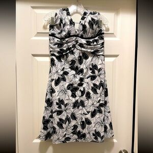 White House Black Market Floral Print V Neck Halter Dress Size 8